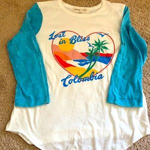 Billabong 3/4” length shirt. Never worn